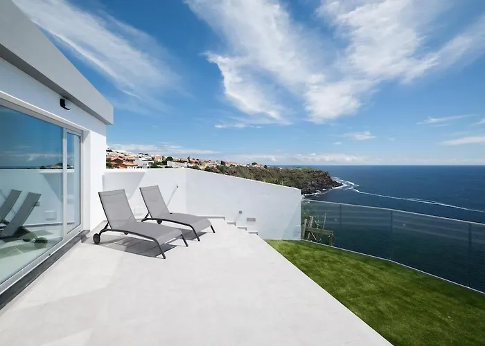 Beira Da Rocha * Ponta Delgada