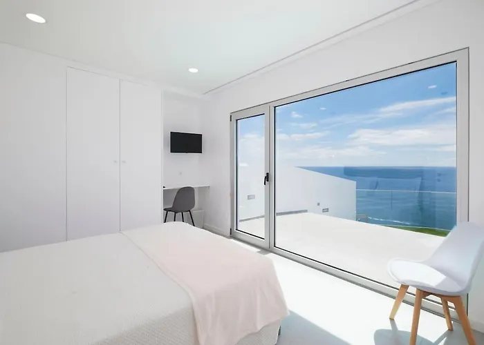 Beira Da Rocha * Ponta Delgada