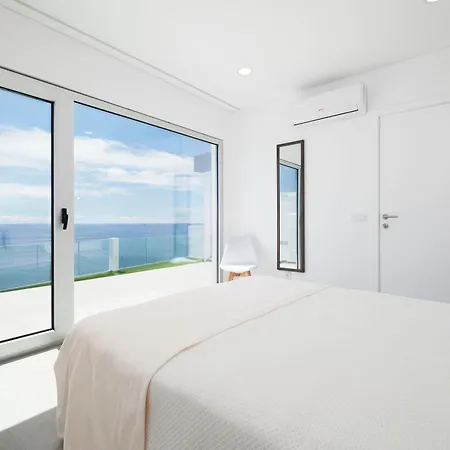 Beira Da Rocha * Ponta Delgada