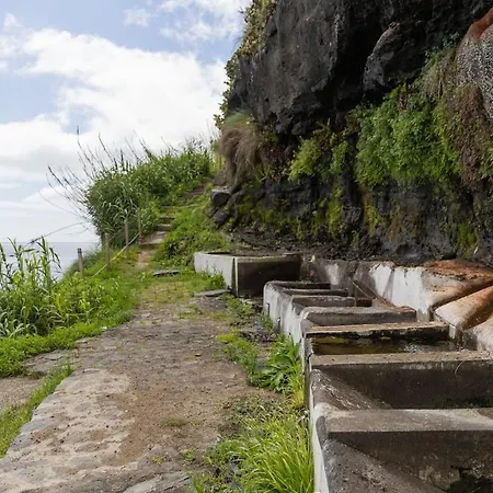 Beira Da Rocha Ponta Delgada
